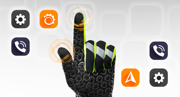 GearTop touchscreen-compatible reflective gloves feature conductive thumb and index fingertips for easy use of smartphones, navigation, and other touchscreen devices without removing the gloves.